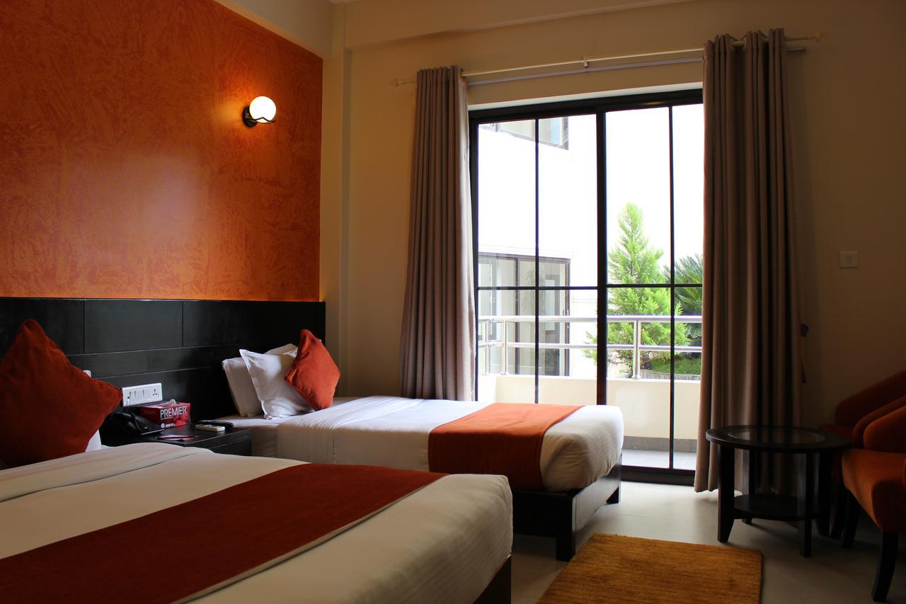 Tuki Resort Pokhara Ngoại thất bức ảnh